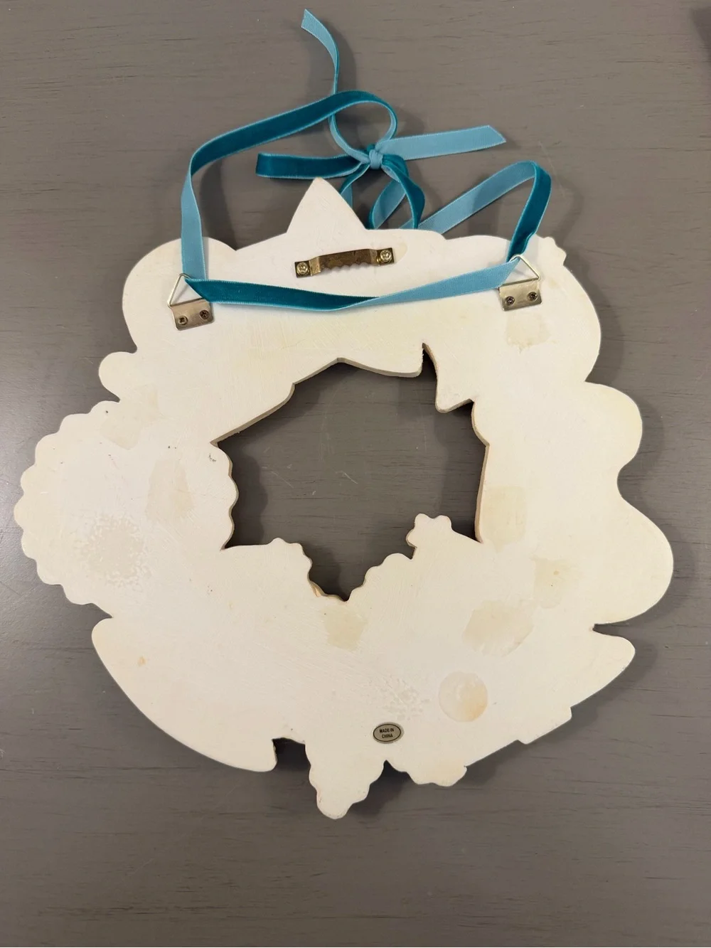 Glittering Christmas Sugar Cookie Decorative Resin 10” Wreath Holiday